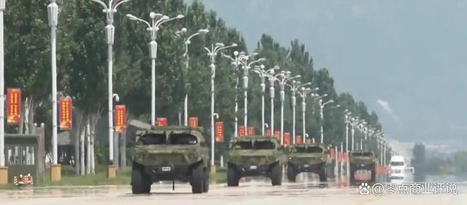 九三阅兵 新一代武器装备震撼亮相九三阅兵，新一代武器装备震撼亮相
